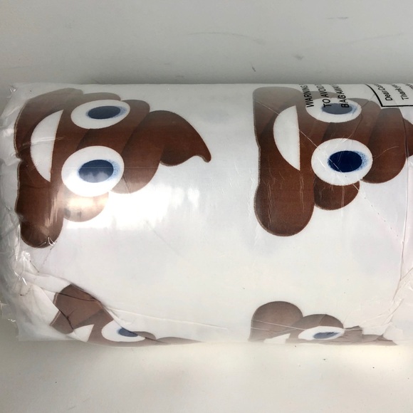 Poop 💩 Emoji Comforter Sheet Pillowcase Set Twin - Picture 4 of 8